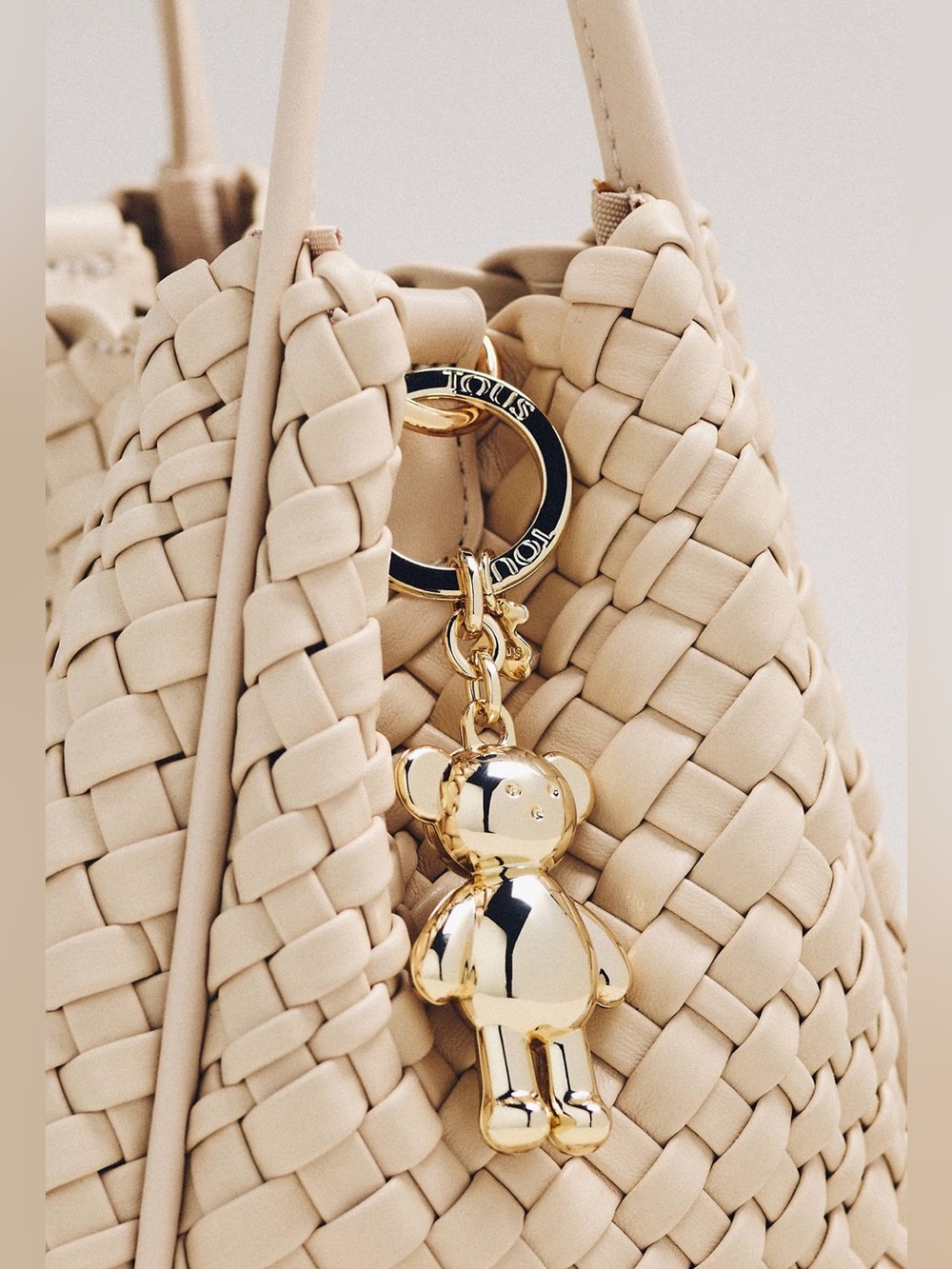 TOUS GOLD COLORED TEDDY BEAR BEAR KEY RING